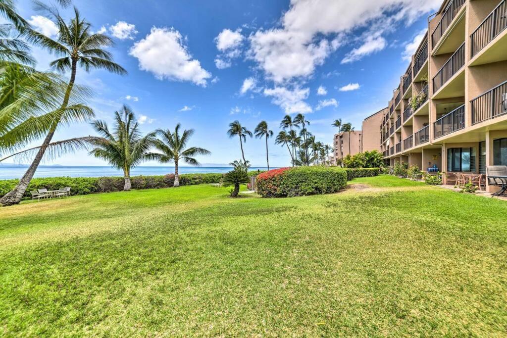 Stunning Maui Direct Ocean Front On The Beach, Walk To Beach From Condo, Watch Turtles, Whales, Ac In All Rooms Ocean View Pool And Spa Wailuku 外观 照片