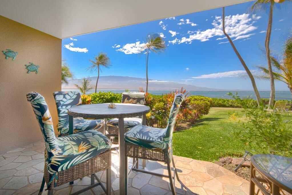 Stunning Maui Direct Ocean Front On The Beach, Walk To Beach From Condo, Watch Turtles, Whales, Ac In All Rooms Ocean View Pool And Spa Wailuku 外观 照片